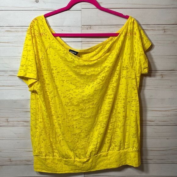 Torrid Yellow Of The Shoulder Short Sleeve Top - Picture 1 of 13